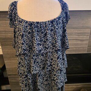💙 NWD Plus Navy Blue Tiered Ruffle Tunic 2X EUC